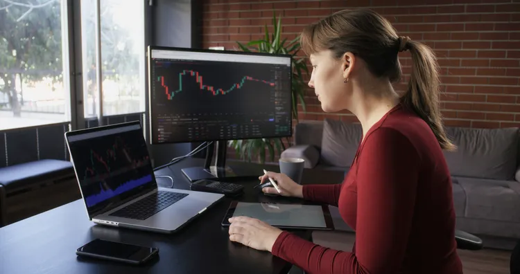 Nvidia, Apple, and Other Mag 7 Stocks Too Pricey? Here’s How You Can Buy in for as Little as $1 gettyimages 2198245111 d9cb9fb8b77a41c78d9f82c8fe3b1629